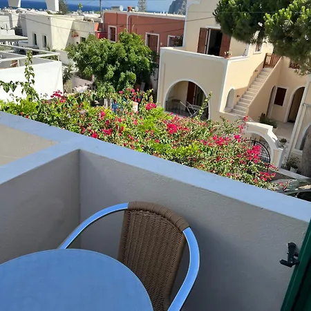 Hotel Santa Magia Kamari (Santorini)