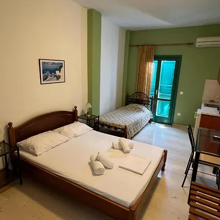 Hotel Santa Magia Kamari (Santorini)